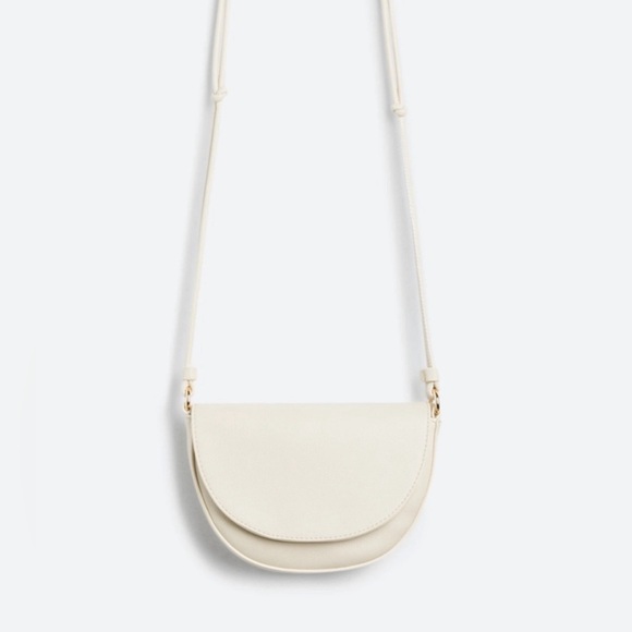 Handbags - ⭐️5/$25⭐️ Ivory White Crossbody Purse
